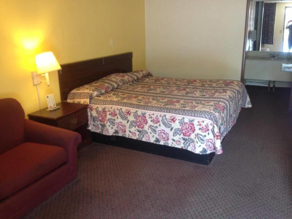 Guest Inn Lebanon Esterno foto